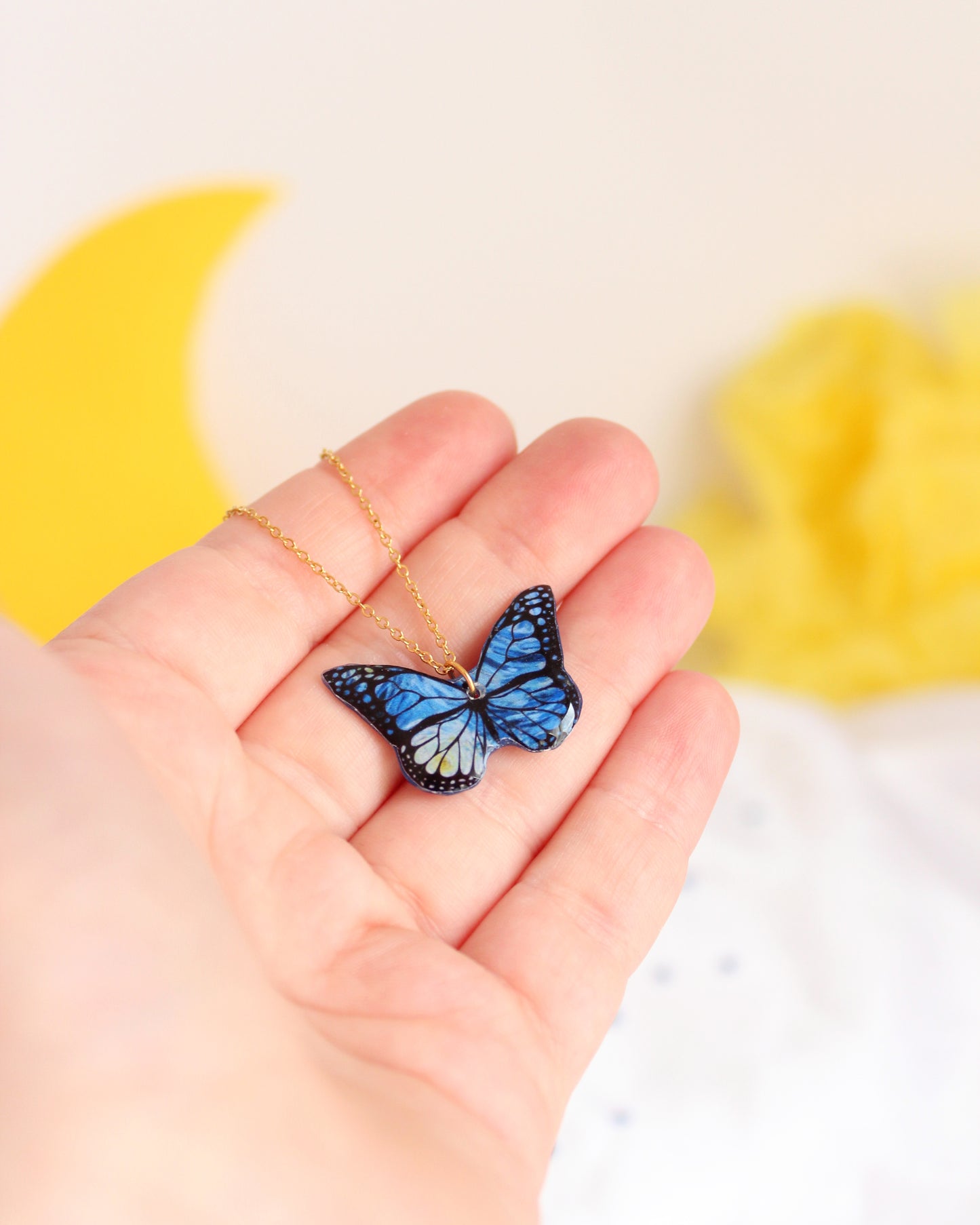 COLGANTE STARRY BUTTERFLY