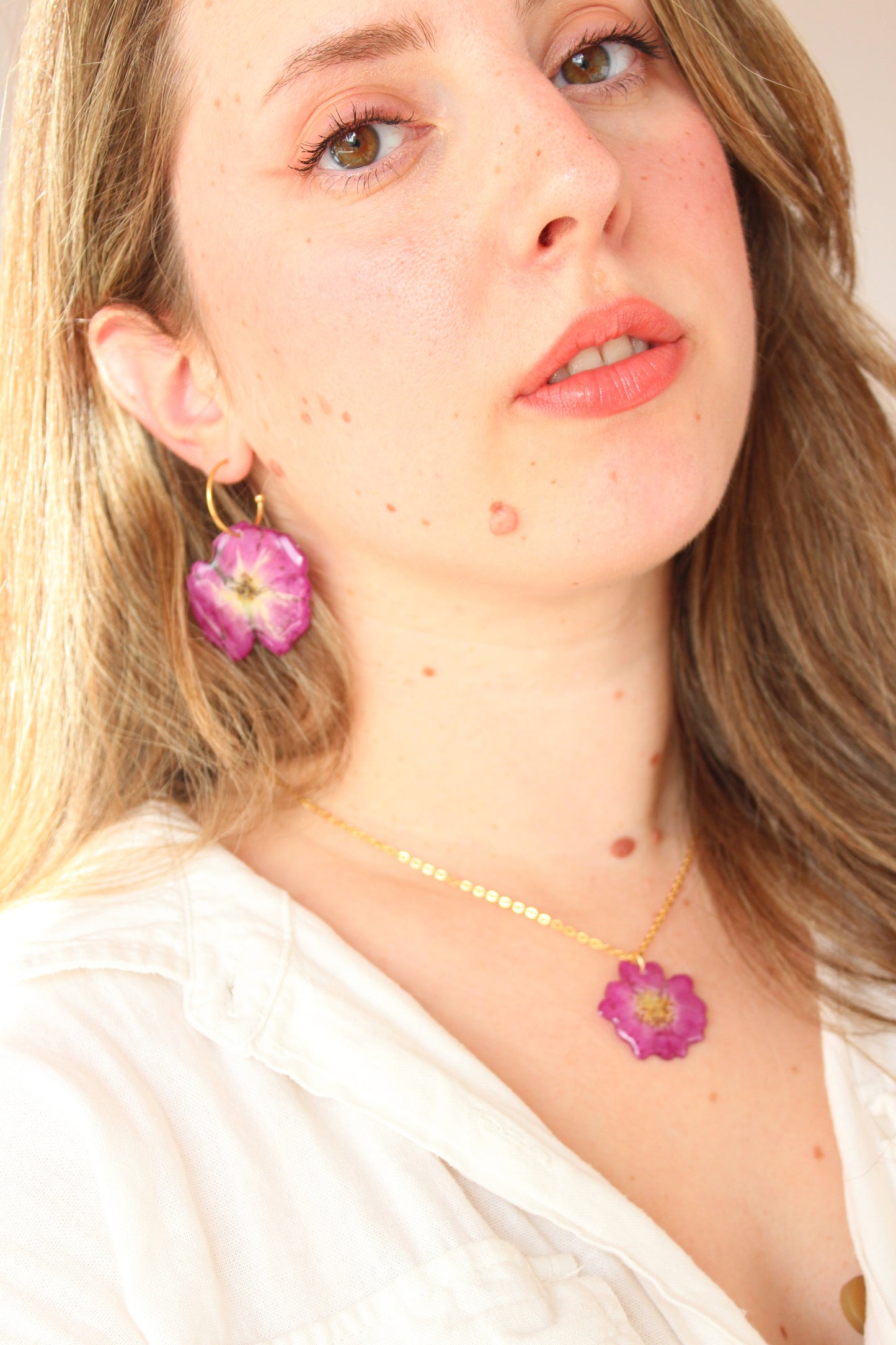 PURPLE ROSE aro