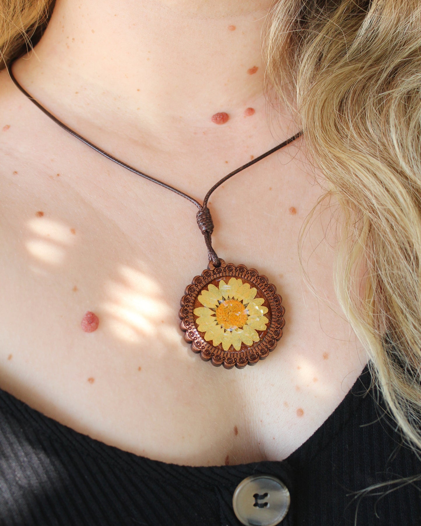 AMULETO DAISY