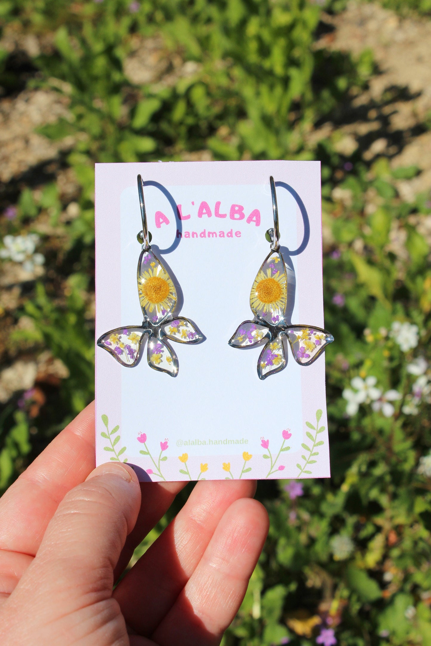 MARIPOSA amarillo y morado