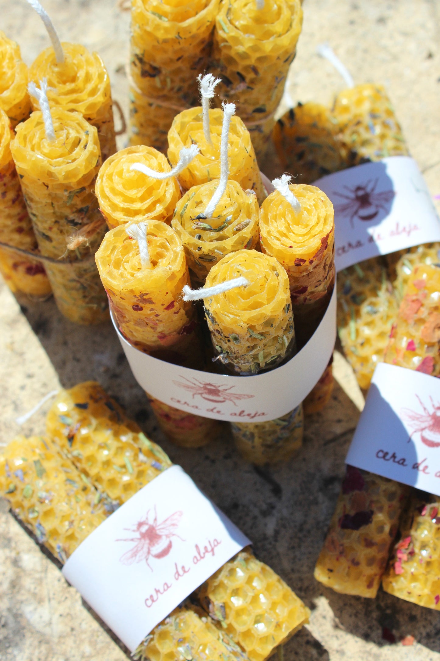 VELAS DE MIEL